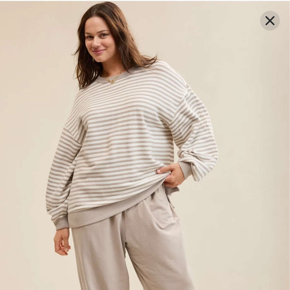 Aerie Tres Chic Sweatshirt
